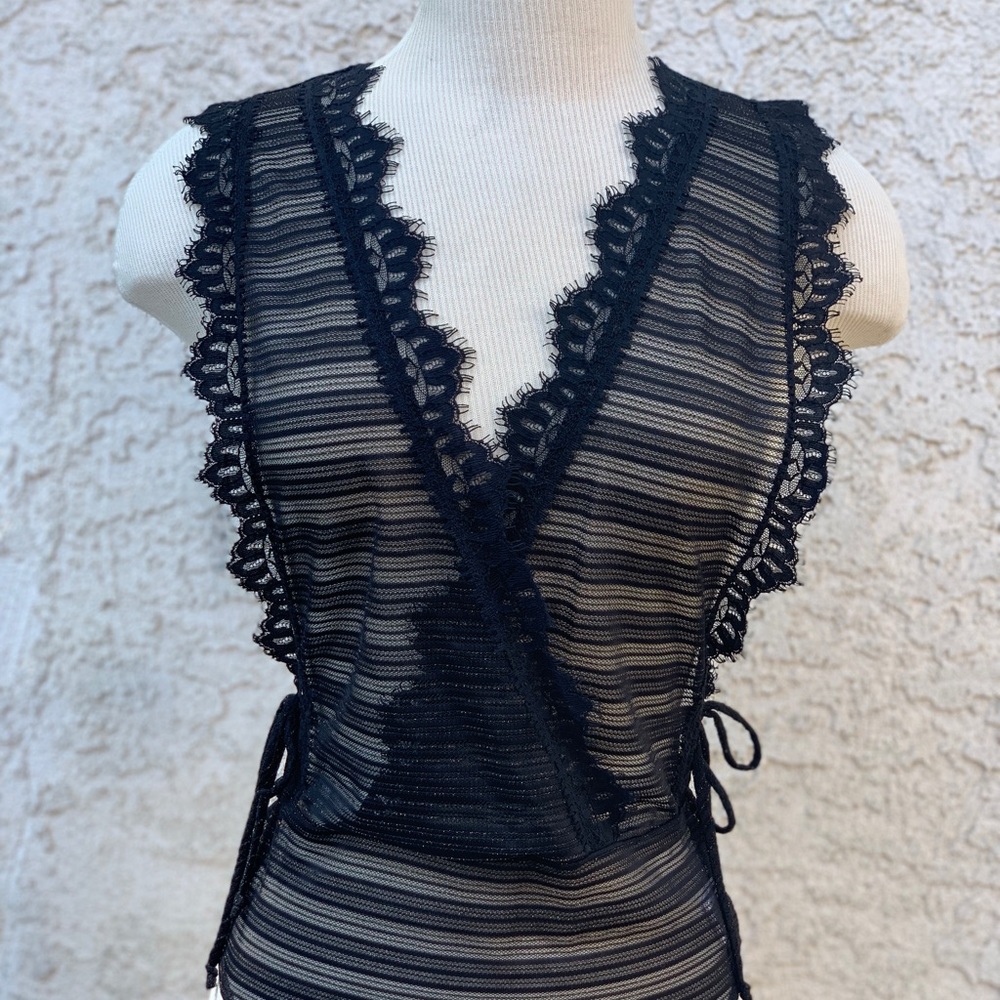 Day G lacy black bodysuit sm to large NWT